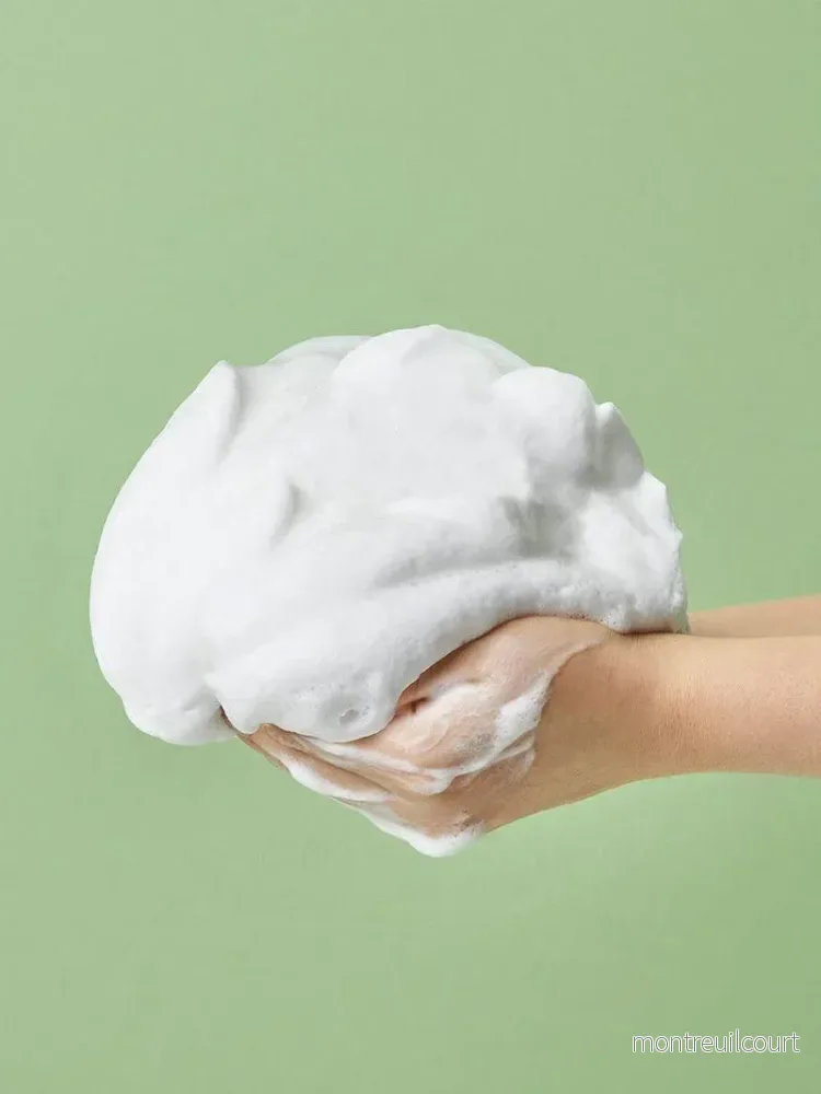 COSRX - Cica Creamy Foam Cleanser (150 ml.) - Bild 3