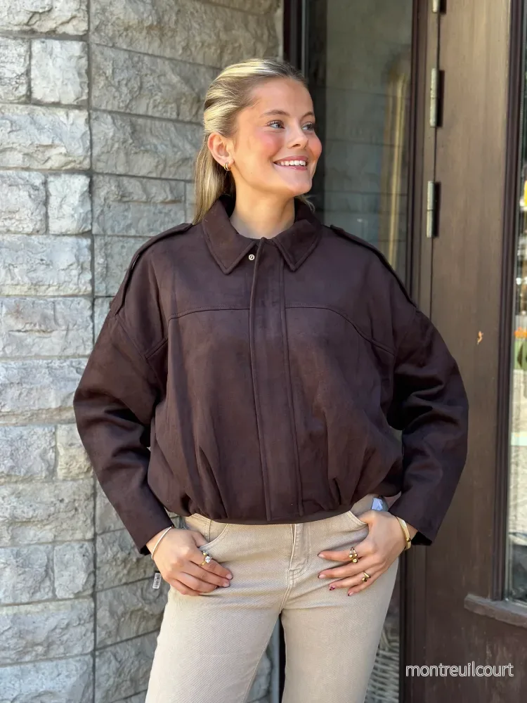ONLY – MOON-STINA FAUX SUEDE BOMBER JACKET – CHOCOLATE TORTE ONLY – MOON-STINA FAUX SUEDE BOMBER JACKET – CHOCOLATE TORTE