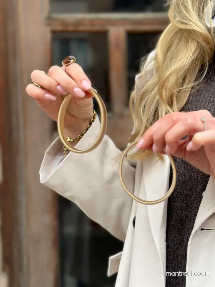BOW 19 DETAILS -SAHARA SLEEVE HOLDERS – GULD