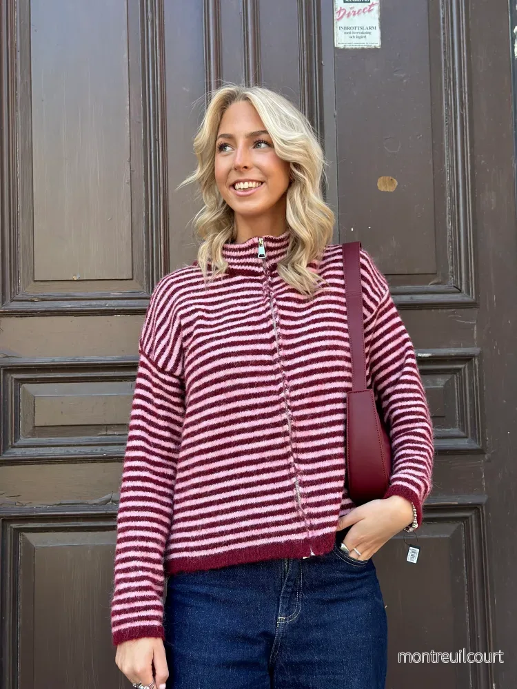 MARTA – ANAIS CARDIGAN 9586 – BORDEAUX MARTA – ANAIS CARDIGAN 9586 – BORDEAUX