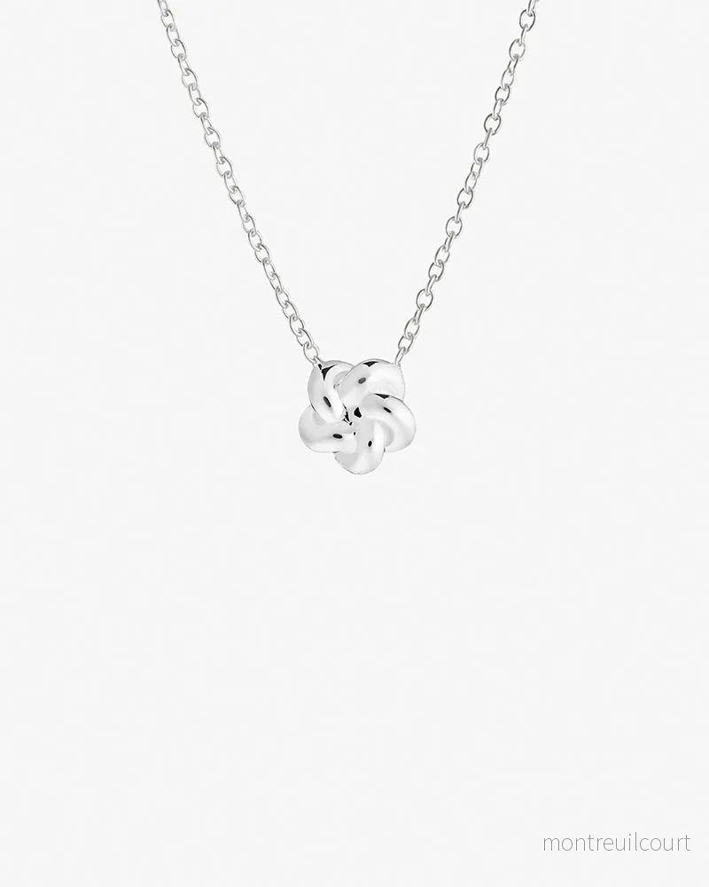 Empower small necklace Empower small necklace