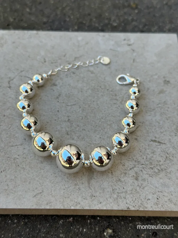 BOW19DETAILS – BEAD BRACELET – SILVER