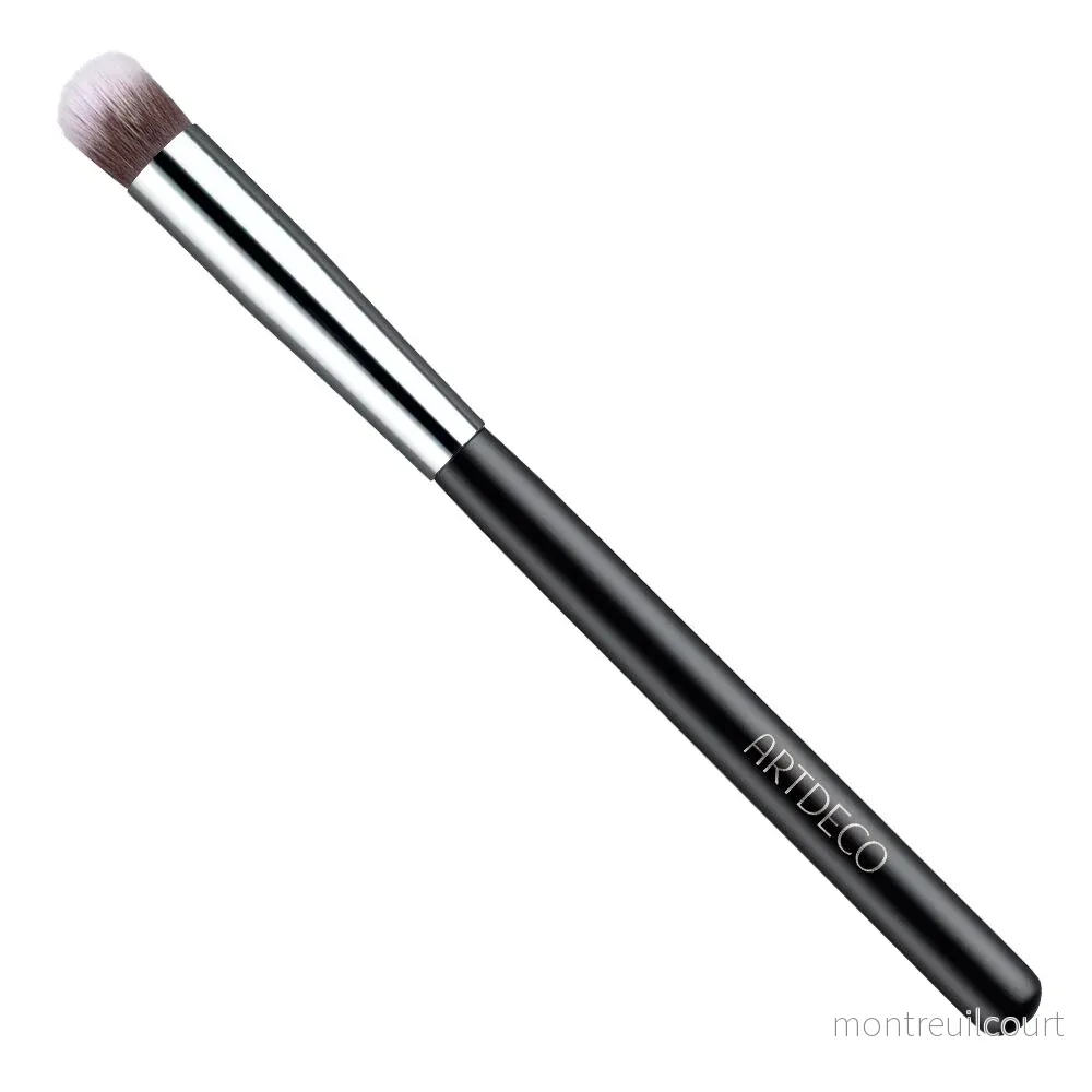 Concealer & Camouflage Brush Concealer & Camouflage Brush