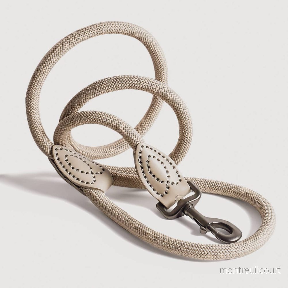Ne&No® Hundesnor i Reb 170 cm – Fast Hundeline med Læderdetaljer Ne&No® Hundesnor i Reb 170 cm – Fast Hundeline med Læderdetaljer