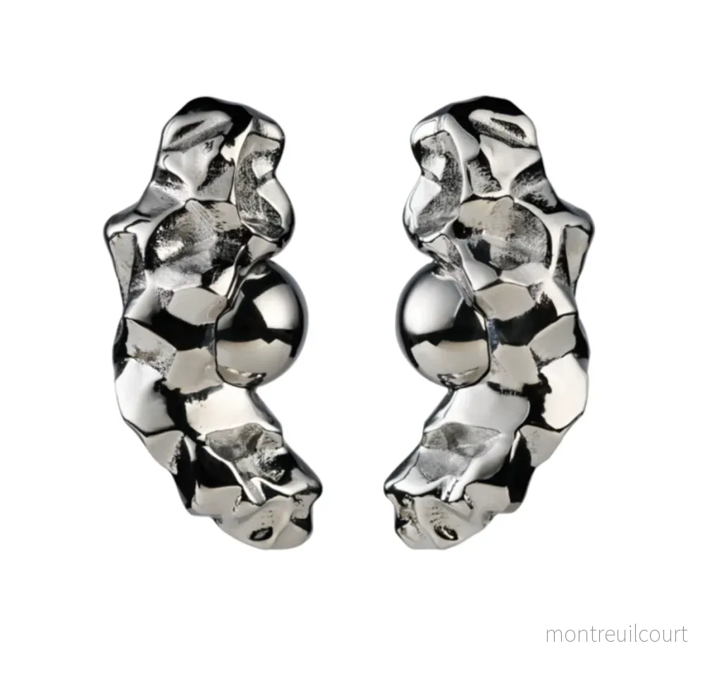 Halley Earclimber