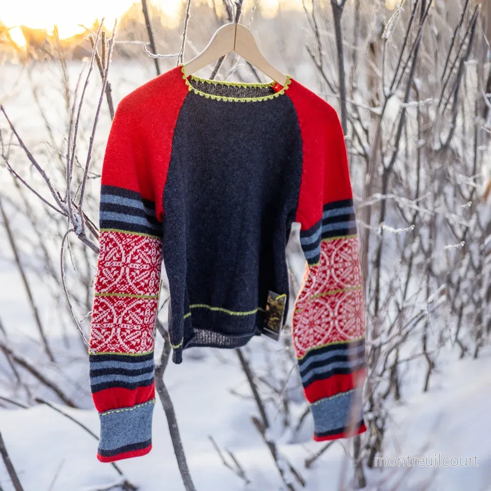 Elmina Fors Stickad jumper Livets frö S/M