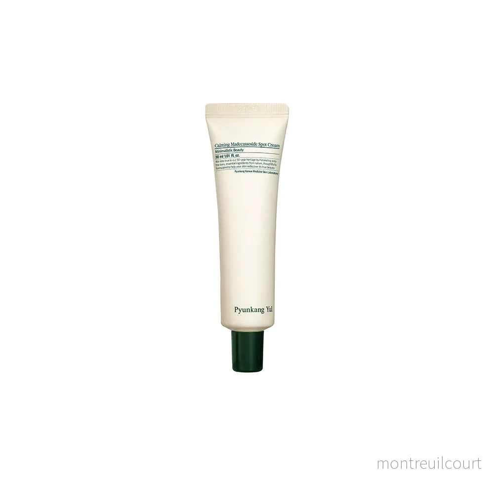 Pyunkang Yul Calming Madecassoside Spot Cream 30ml Pyunkang Yul Calming Madecassoside Spot Cream 30ml