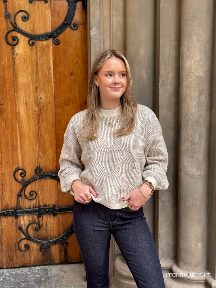 PIECES – JENNA LS O-NECK KNIT – WHITECAP GRAY/GREIGE PIECES – JENNA LS O-NECK KNIT – WHITECAP GRAY/GREIGE