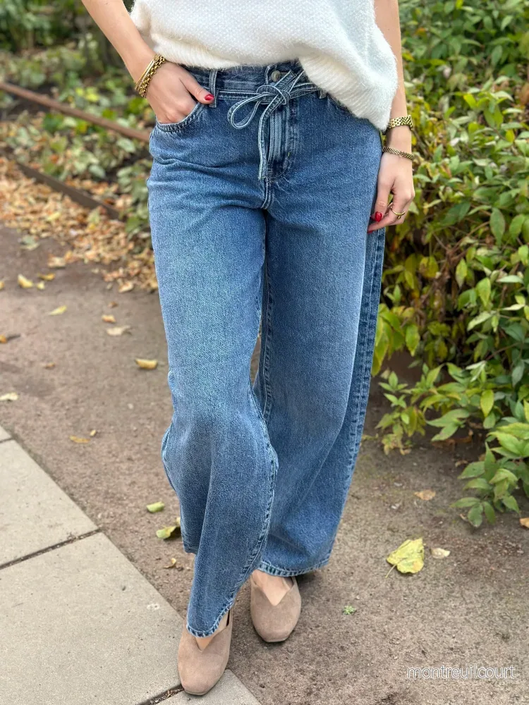 ONLY – GIANNA MW STAIGHT DOT596 – MEDIUM BLUE DENIM ONLY – GIANNA MW STAIGHT DOT596 – MEDIUM BLUE DENIM