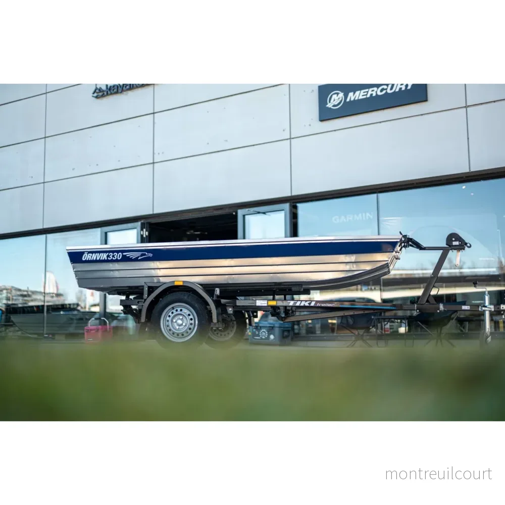Örnvik 330W & Tiki Trailer