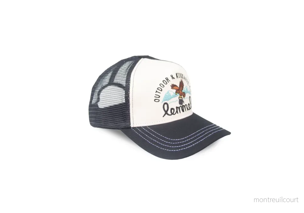 Lemmelkaffe keps ”KEEP ON TRUCKIN MAMA” vit/svart