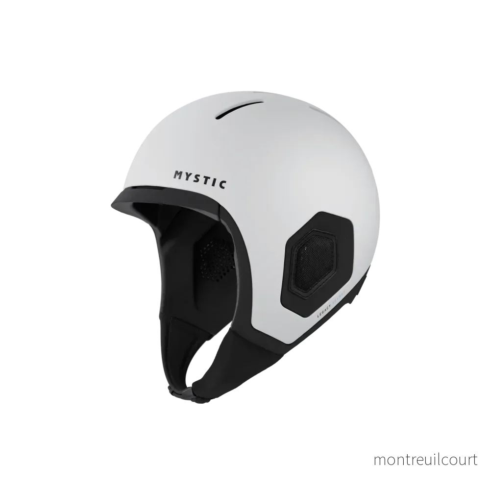 Mystic Legacy Helmet vit vattensportshjälm Mystic Legacy Helmet vit vattensportshjälm