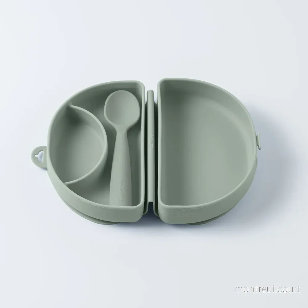 Fold & Scoop – tallrik + sked (Sage/Sage) Fold & Scoop – tallrik + sked (Sage/Sage)