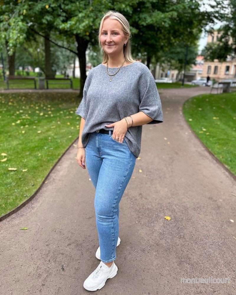 MARTA – STICKAD TRÖJA 5003 – MEDIUM GREY