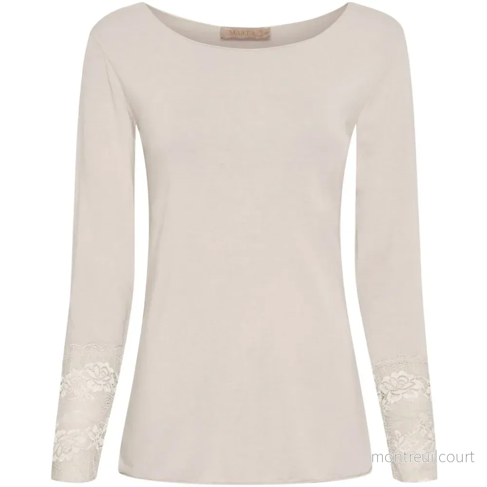 MARTA – LÅNGÄRMAD TRÖJA MED SPETS 11297 – BEIGE MARTA – LÅNGÄRMAD TRÖJA MED SPETS 11297 – BEIGE