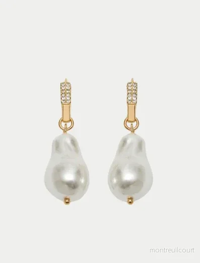BOW19DETAILS – PEARL SQUARE EARRINGS – WHITE BOW19DETAILS – PEARL SQUARE EARRINGS – WHITE
