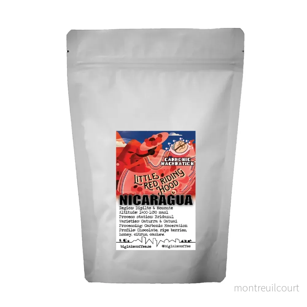 Little Red Riding Hood, Nicaragua (CM Natural) Little Red Riding Hood, Nicaragua (CM Natural)