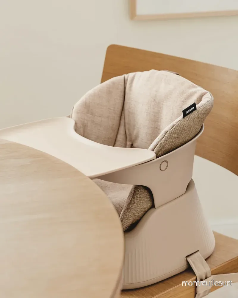 Hannie The Portable High Chair (White Sand) Hannie The Portable High Chair (White Sand)