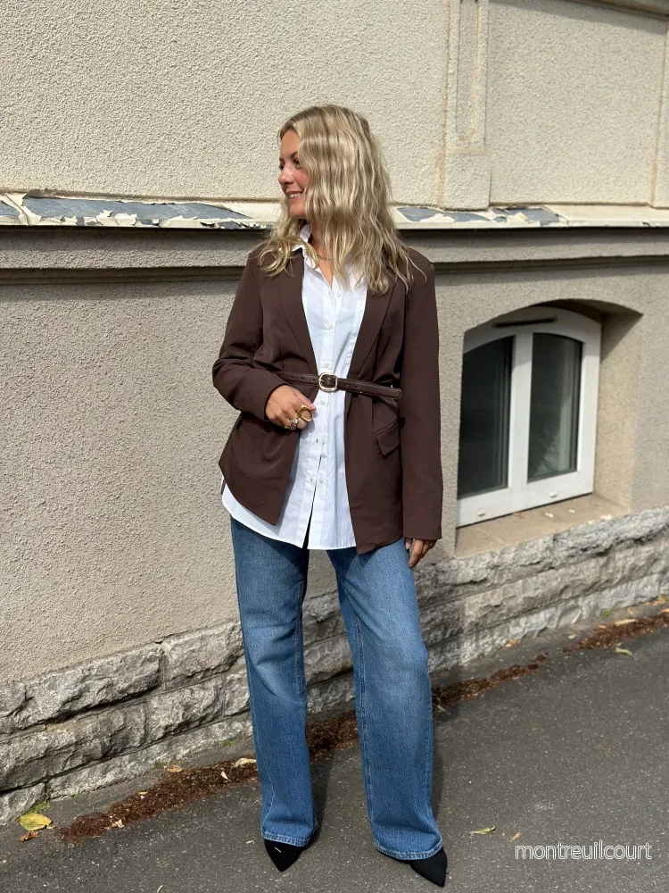PIECES – BOZZY LOSE BLAZER – HOT FUDGE PIECES – BOZZY LOSE BLAZER – HOT FUDGE
