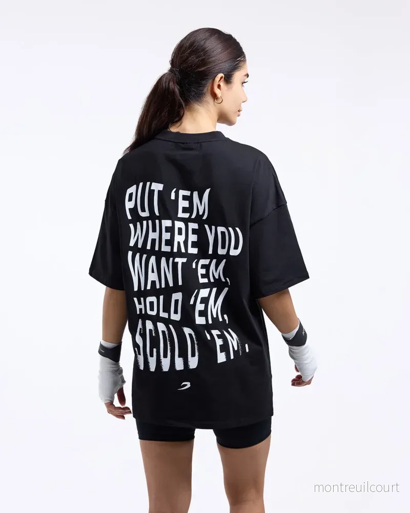 Hold ’Em Scold ’Em Oversized T-shirt – Svart