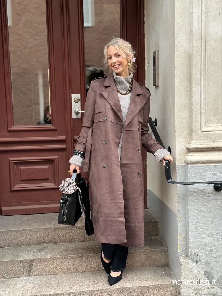 ONLY – LINA LONG FAUX SUEDE TRENCHCOAT – CHOCOLATE BROWN ONLY – LINA LONG FAUX SUEDE TRENCHCOAT – CHOCOLATE BROWN
