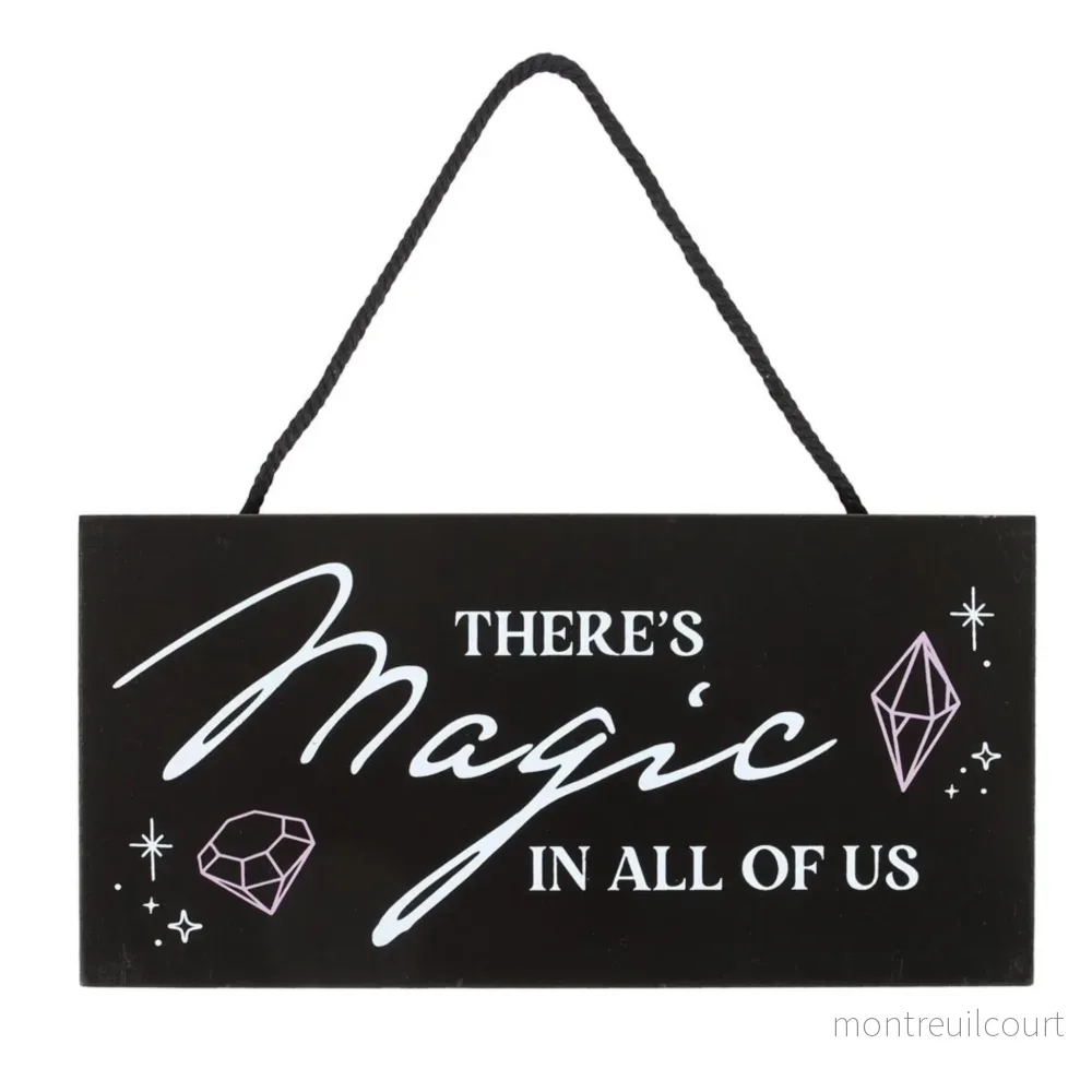 Skylt av trä – There’s magic in all of us Skylt av trä – There’s magic in all of us