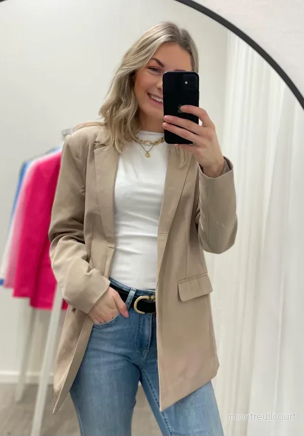 PIECES – BOZZY LOOSE BLAZER – SILVER MINK PIECES – BOZZY LOOSE BLAZER – SILVER MINK
