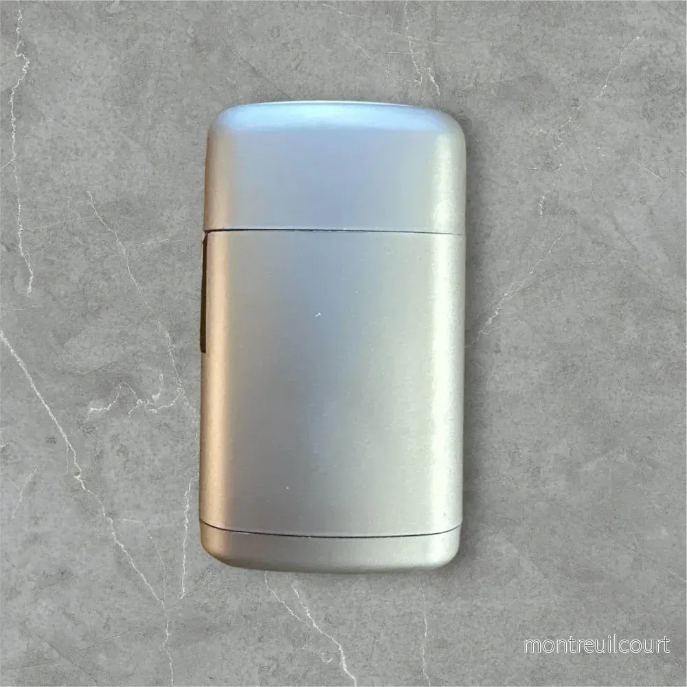 Prof Storm "Metallic Rubber" Tändare – Stil och Funktionalitet i Ett - Bild 3