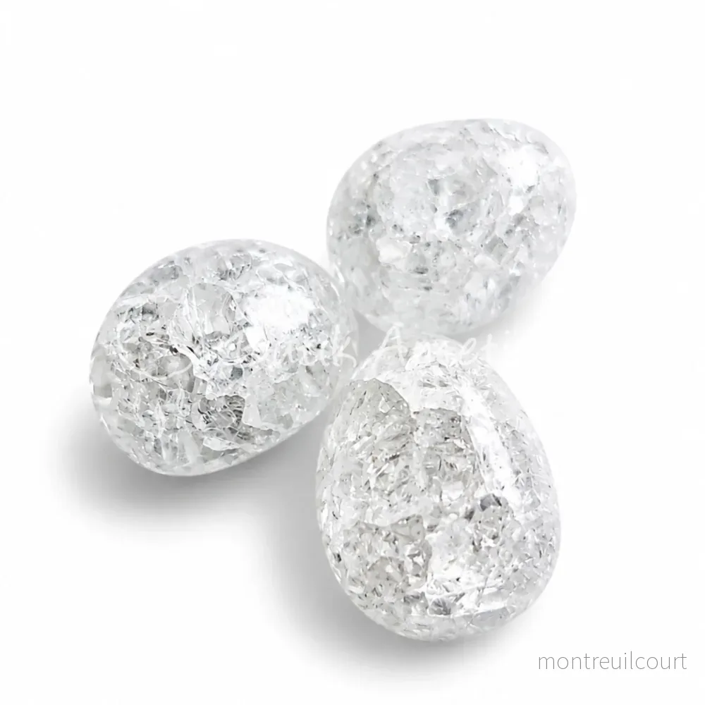 Fire and ice – bergkristall, trumlad liten cuddle stone Fire and ice – bergkristall, trumlad liten cuddle stone