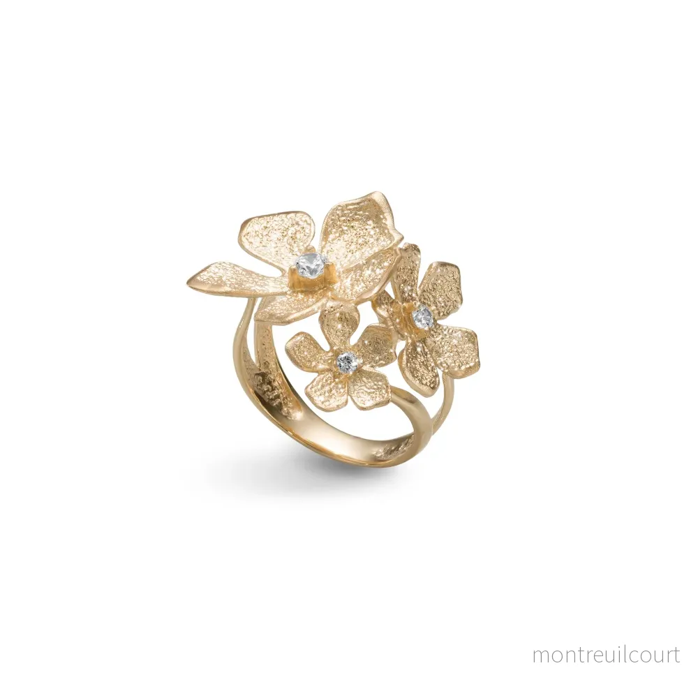 Ring - Catwalk Exclusive