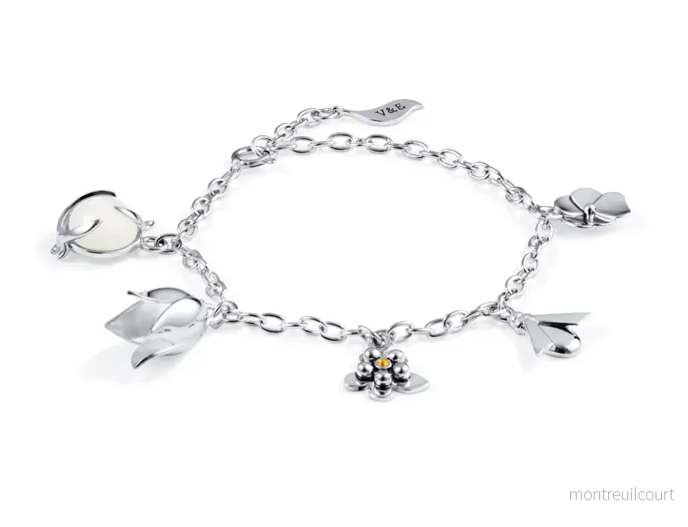 Garden Bracelet x Victoria Skoglund Garden Bracelet x Victoria Skoglund