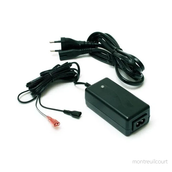 Humminbird Batteripaket 12V 7Ah med 12V 1A laddare - Bild 3