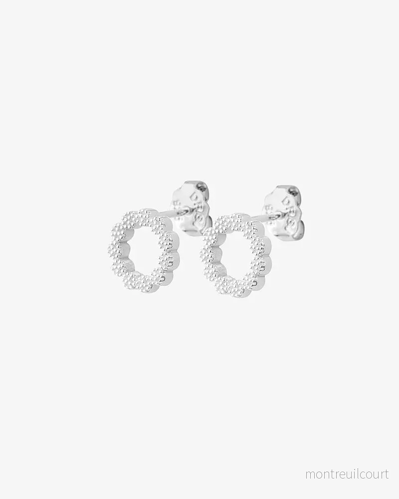 Bliss studs