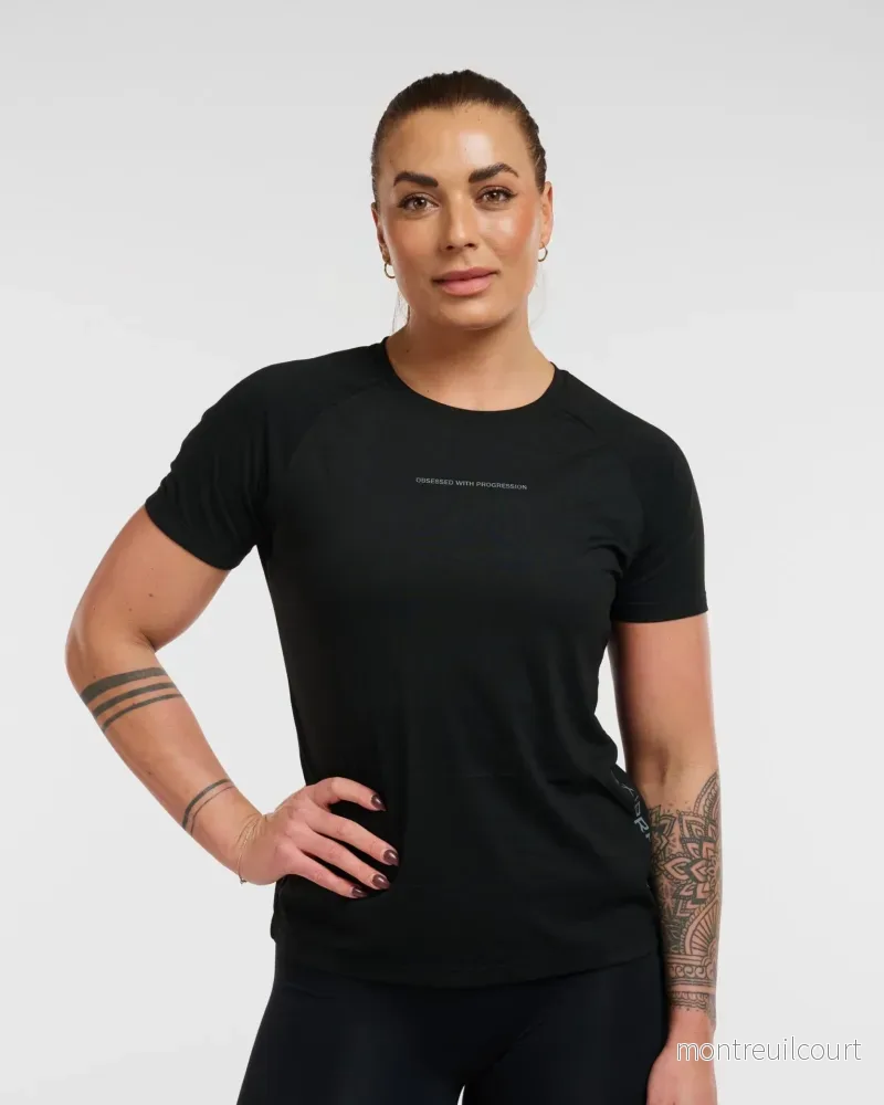 RX Performance Greatness T-shirt Dam – Svart RX Performance Greatness T-shirt Dam – Svart