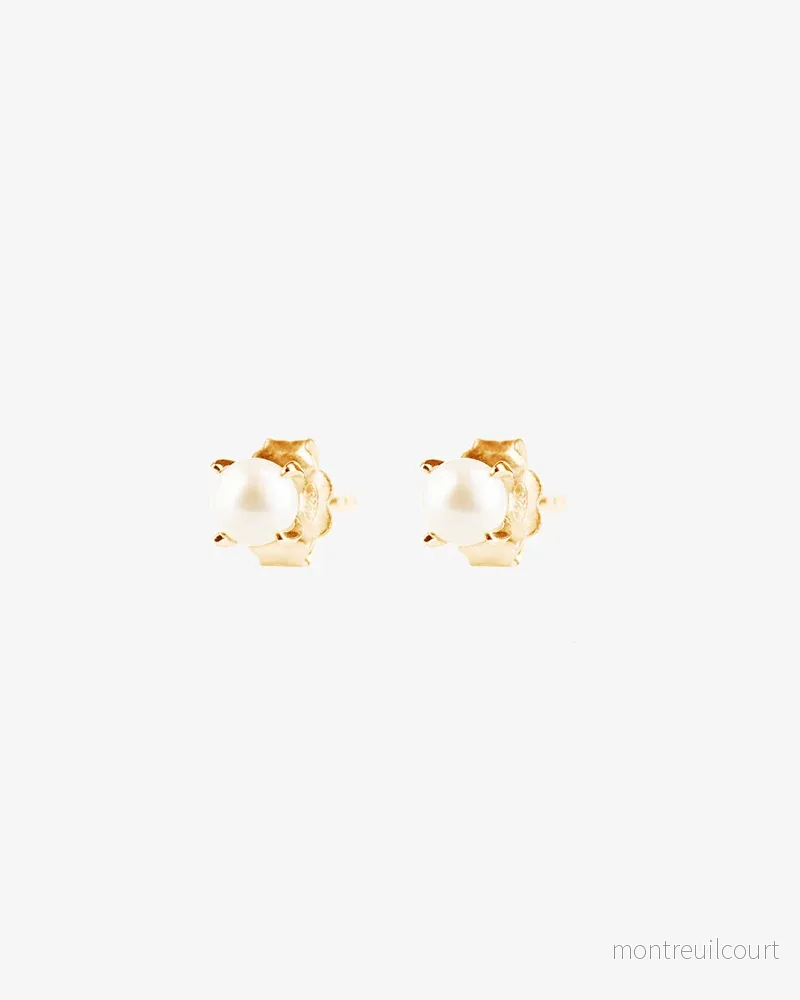 Petite Pearl studs gold Petite Pearl studs gold
