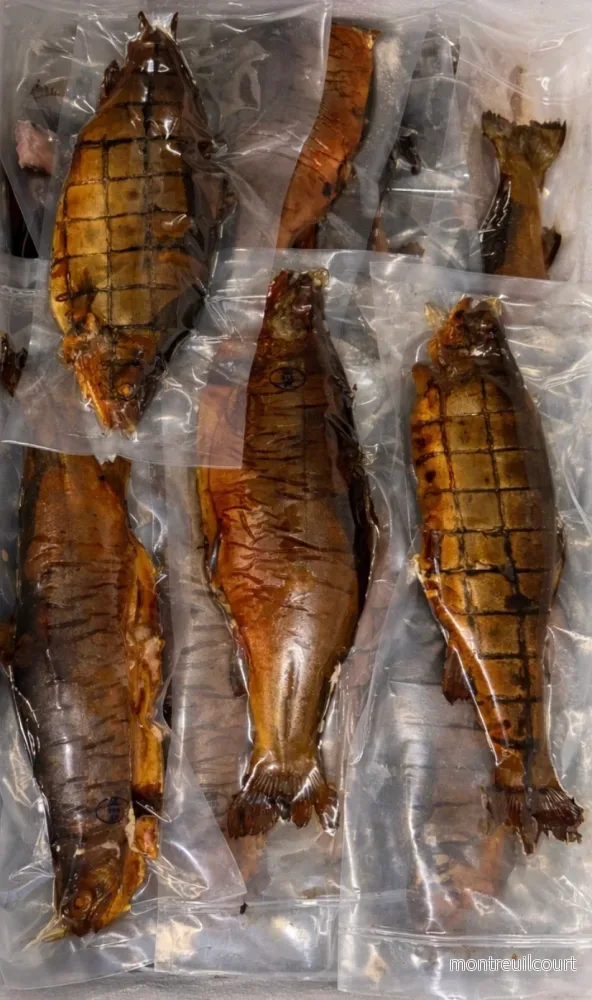 Fryst varmrökt Svensk fjällröding