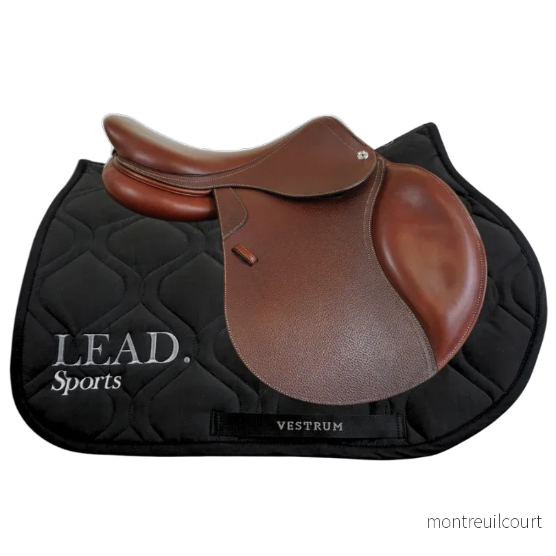 Ny CWD-sadel Classic 17,5" 2C