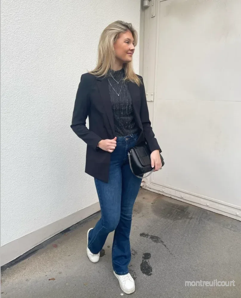 PIECES – BOZZY LOSE BLAZER – BLACK