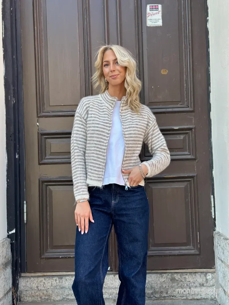 MARTA – ANAIS CARDIGAN 9586 – BEIGE MARTA – ANAIS CARDIGAN 9586 – BEIGE