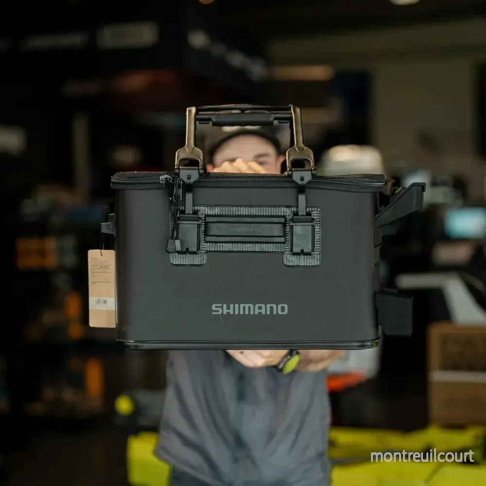 Shimano Rod Rest Tackle Bag BK-021W 27L Shimano Rod Rest Tackle Bag BK-021W 27L