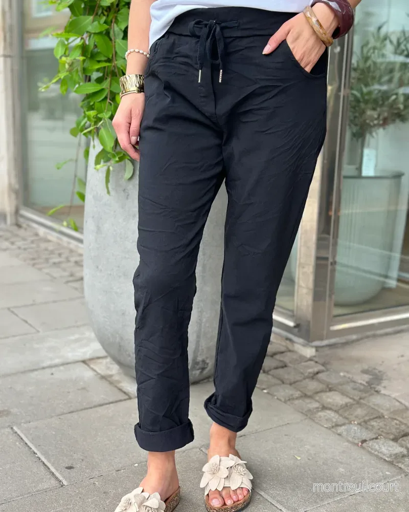MARTA – BYXA 68702 – BLACK MARTA – BYXA 68702 – BLACK