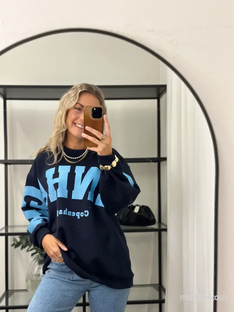 MARTA – HIBISCUS SWEATSHIRT 22659 BLÅ MARTA – HIBISCUS SWEATSHIRT 22659 BLÅ